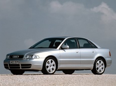 Audi S4 zdjęcie (Rok modelowy 1997)