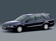 Mitsubishi Galant zdjęcie (Rok modelowy 1996)