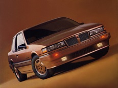 Pontiac Grand Am zdjęcie (Rok modelowy 1985)