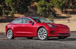 Tesla Model 3 zdjęcie (Rok modelowy 2017)