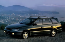 Toyota Caldina zdjęcie (Rok modelowy 1992)